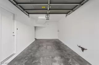 Photo #5: 2710043 Listing 