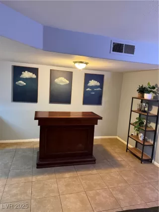 Photo #5: 2710068 Listing 