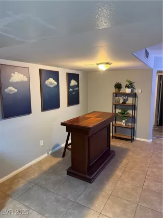 Photo #6: 2710068 Listing 