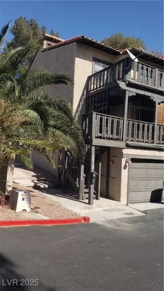 More Details about MLS # 2710078 : 2818 CALLE DEL ORO