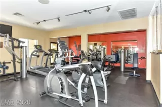 Photo #4: 2710098 Listing 