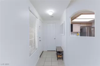 Photo #3: 2710180 Listing 