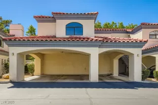 Photo #2: 2710191 Listing