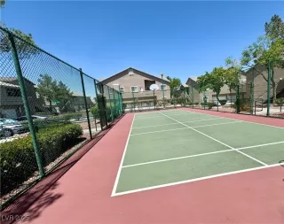 Photo #3: 2710225 Listing 