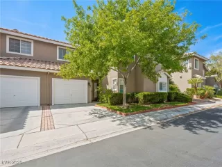 Photo #2: 2710239 Listing 