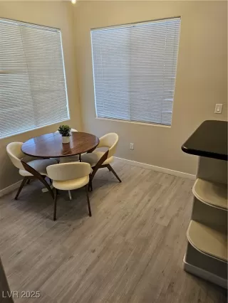 Photo #3: 2710250 Listing 