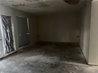 Photo #4: 2710260 Listing 