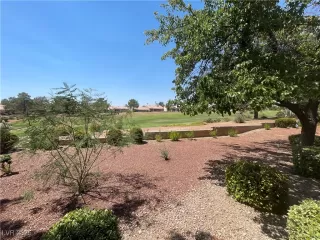 Photo #3: 2710292 Listing 