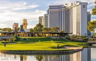 Photo #3: 2710333 Listing 