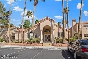 Photo #1: 2710354 Listing