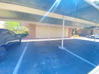 Photo #5: 2710368 Listing 