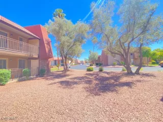 Photo #6: 2710368 Listing 