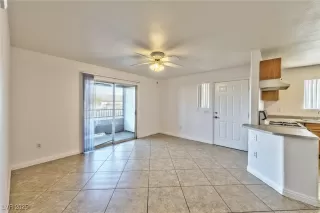 Photo #1: 2710386 Listing 