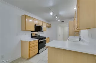 Photo #1: 2710388 Listing 