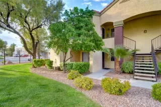 Photo #1: 2710431 Listing 