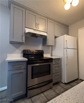 Photo #4: 2710478 Listing 