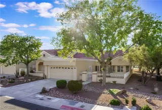 Photo #1: 2710539 Listing 