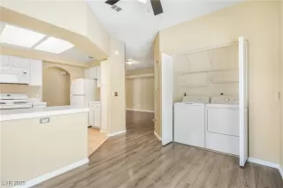 Photo #6: 2710576 Listing 