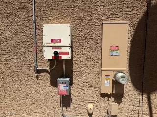 Photo #3: 2710606 Listing 