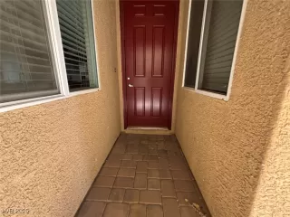 Photo #6: 2710606 Listing 