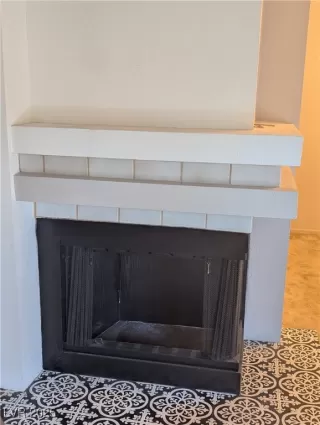 Photo #5: 2710673 Listing 