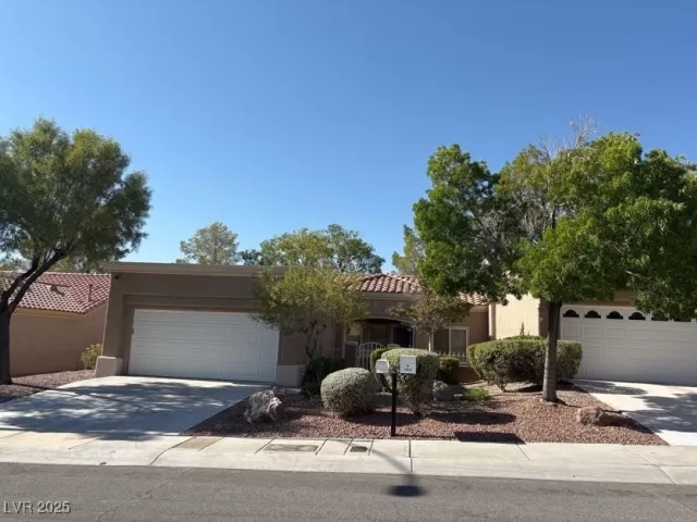 MLS: 2710680 Condo For Sale