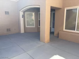 Photo #4: 2710680 Listing 