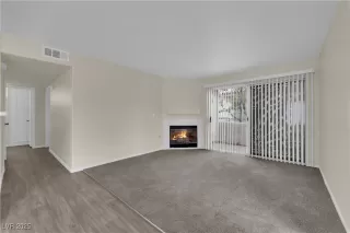 Photo #2: 2710712 Listing