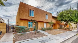 Photo #2: 2710714 Listing 