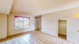 Photo #5: 2710714 Listing 