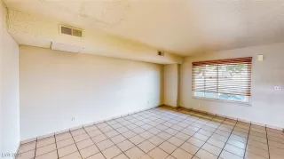 Photo #6: 2710714 Listing 