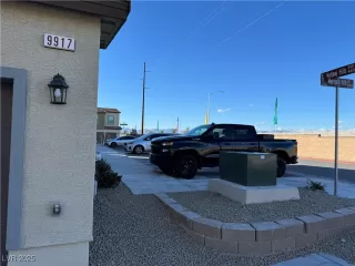 Photo #4: 2710730 Listing 