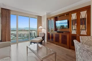 Photo #6: 2710761 Listing 