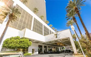 Photo #1: 2710811 Listing 