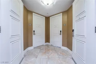 Photo #4: 2710811 Listing 