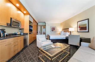 Photo #6: 2710811 Listing 