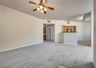 Photo #4: 2710863 Listing 