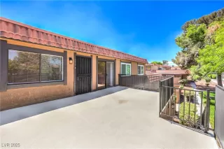 Photo #4: 2710882 Listing 