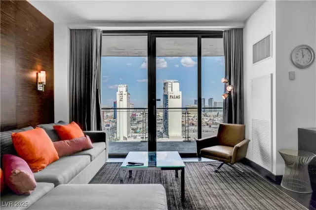 MLS: 2710990 Condo For Sale