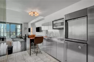 Photo #4: 2710990 Listing 