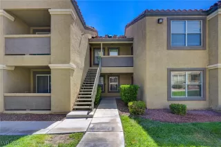 Photo #4: 2711012 Listing 