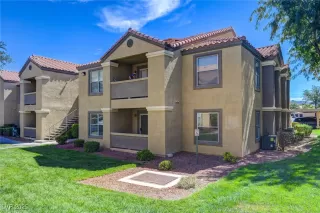 Photo #6: 2711012 Listing 