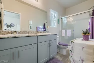 Photo #6: 2711080 Listing