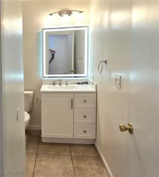 Photo #3: 2711087 Listing 