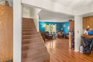 Photo #3: 2711115 Listing 