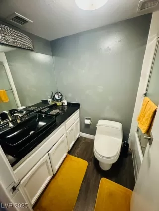 Photo #2: 2711132 Listing 