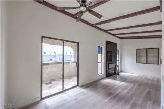 Photo #5: 2711170 Listing 