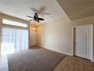 Photo #3: 2711233 Listing 