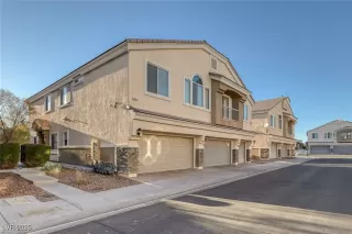 Browse active condo listings in NORTH VALLEY COURT