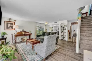 Photo #1: 2711263 Listing